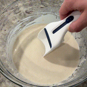Cake Batter Distribution Scoop